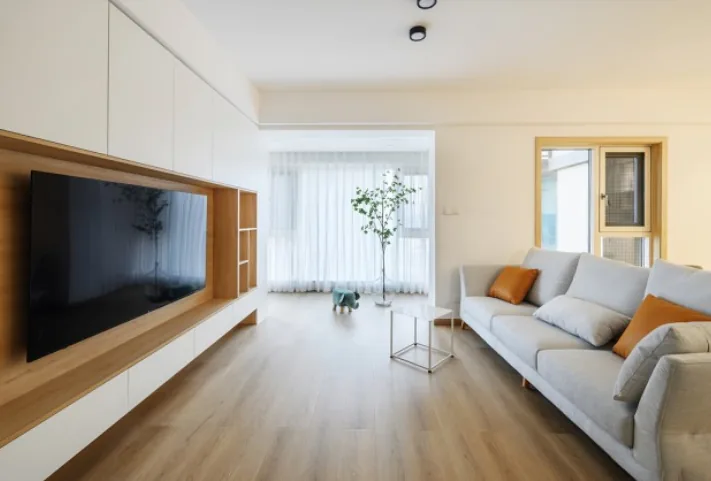 Cas de design d’intérieur complet | Bois brut + blanc: la simplicité, c’est l’essence même